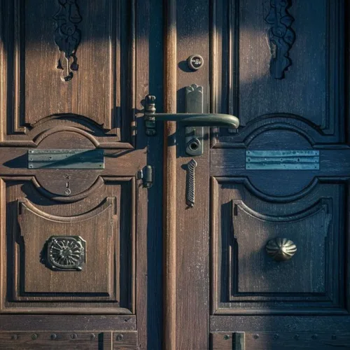 Jak Obrobić Drzwi Wejściowe